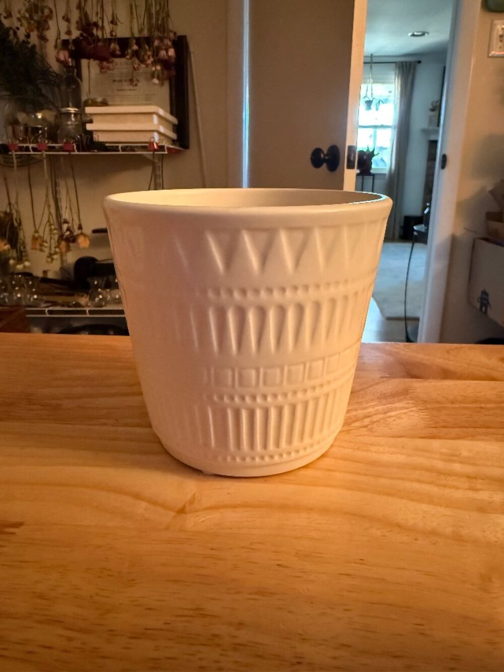 White Ceramic Planter Flower Pot Modern Matte Pattern Plant Pot Vase, 5 inch